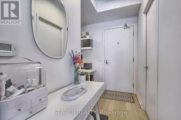 Toronto (waterfront Communities), ON M5A0G2,455 Front ST East #N213