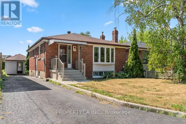 35 FARRELL AVENUE, Toronto (willowdale West), ON M2R1C7