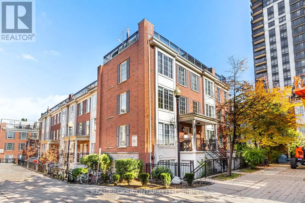 Toronto (willowdale East), ON M2N7C3,5 Everson DR #822