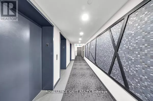 Toronto (henry Farm), ON M2J0E2,52 Forest Manor RD #207