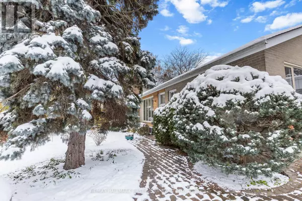 Toronto (banbury-don Mills), ON M3B1S7,11 MERREDIN PLACE