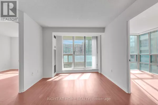 Toronto (newtonbrook East), ON M2M4L9,1 Pemberton AVE #807