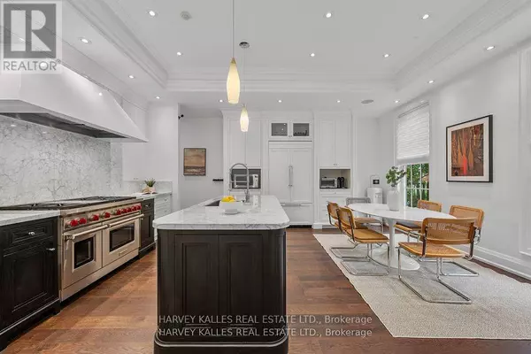 1717B BATHURST STREET, Toronto (forest Hill South), ON M5P3K4