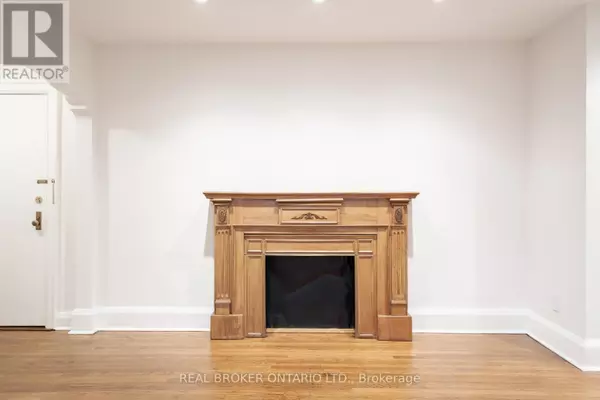 Toronto (yonge-eglinton), ON M5P2H8,480 Oriole Pkwy #308