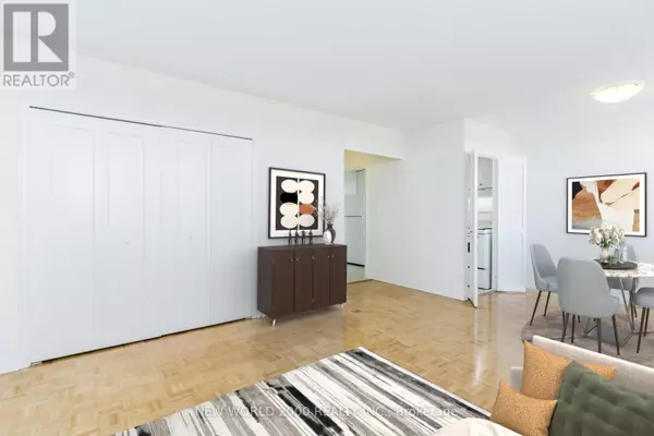 Toronto (mount Pleasant East), ON M4P1N2,485 Eglinton AVE East #1003