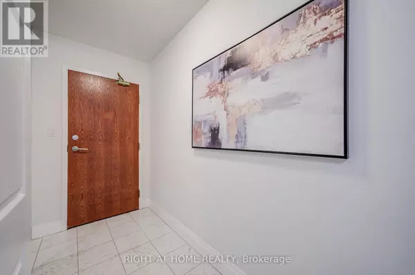 Toronto (willowdale East), ON M2N6T3,35 Empress AVE #207