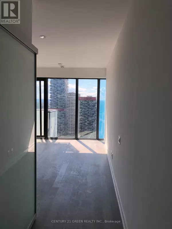 Toronto (mount Pleasant West), ON M4P0C8,161 Roehampton AVE #4002