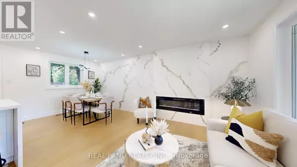 Toronto (hillcrest Village), ON M2H1M1,38 CRESTHAVEN DRIVE