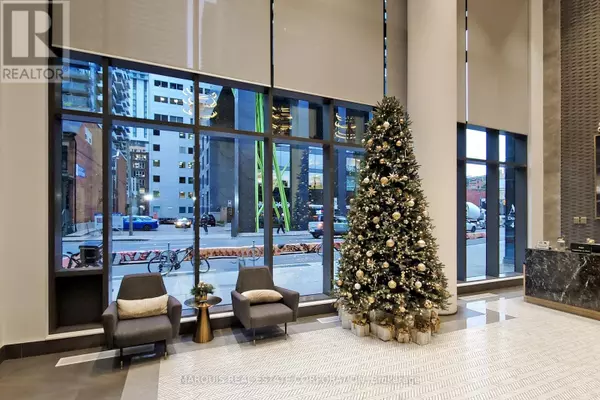 Toronto (waterfront Communities), ON M5V0M4,330 Richmond ST West #505