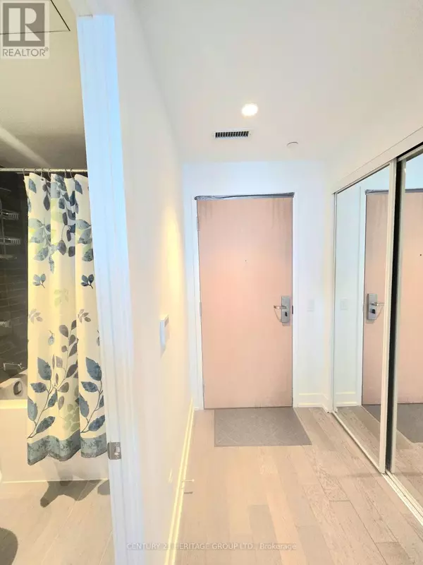 7 Grenville ST #5507, Toronto (bay Street Corridor), ON M4Y0E9