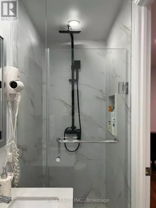 Toronto (newtonbrook East), ON M2M3C6,973 Willowdale Ave AVE #Suite B