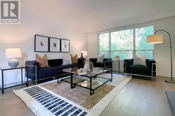 Toronto (newtonbrook East), ON M2M3K2,81 MAXOME AVENUE