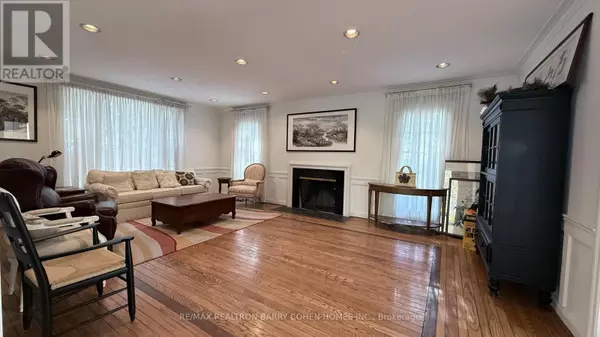 Toronto (bridle Path-sunnybrook-york Mills), ON M2L1N9,37 WILKET ROAD