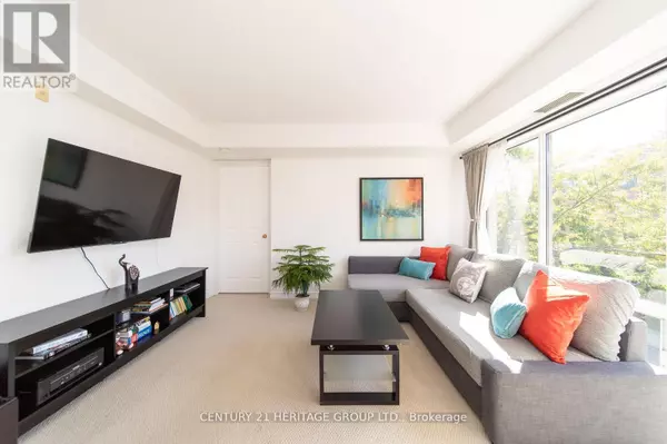 211 Randolph RD #303, Toronto (leaside), ON M4G4H1