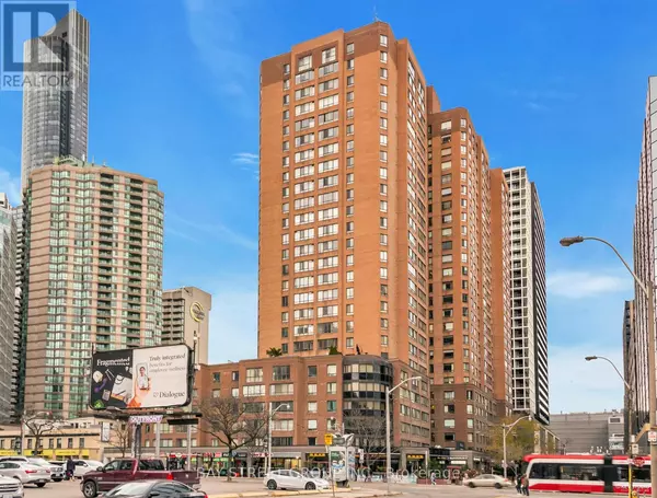 633 Bay ST #523, Toronto (bay Street Corridor), ON M5G2G4