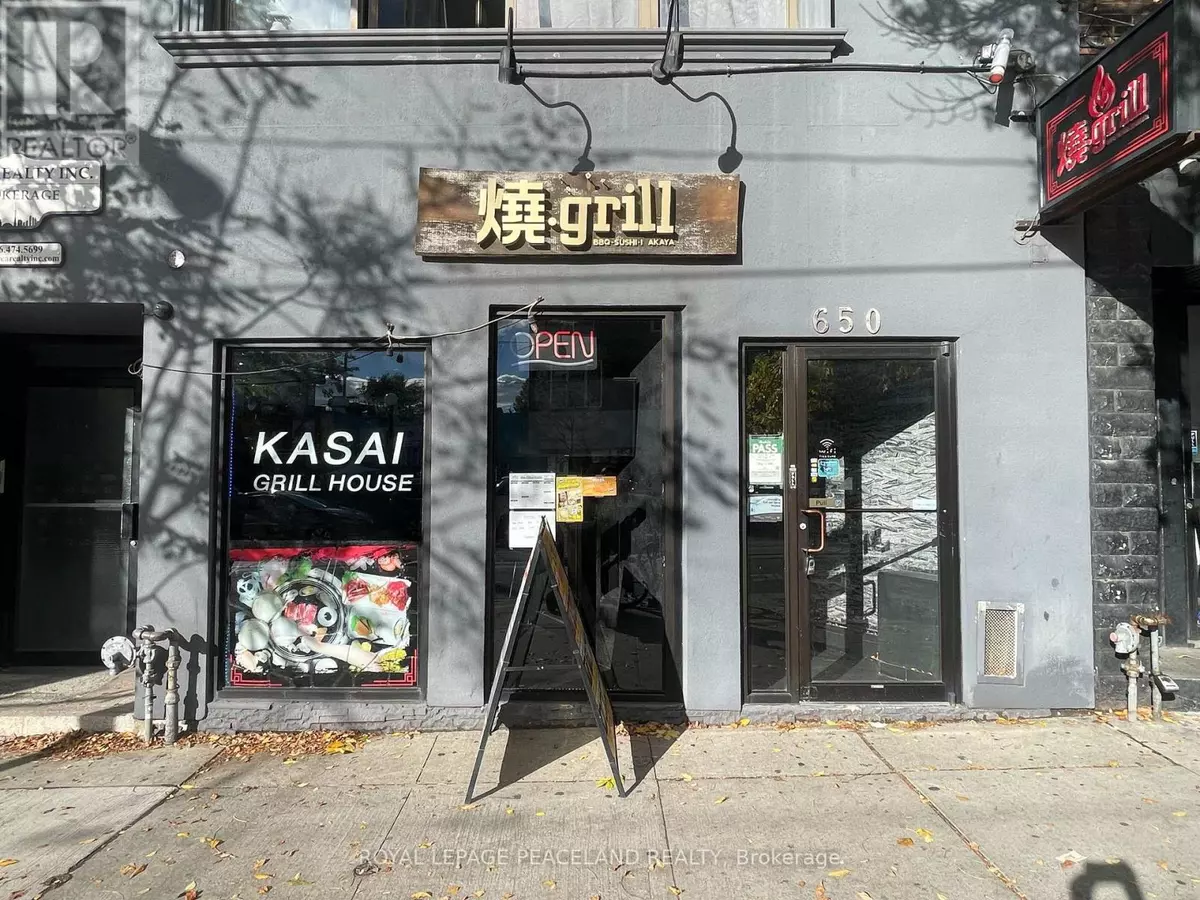 Toronto (trinity-bellwoods), ON M6G1B7,650 COLLEGE STREET