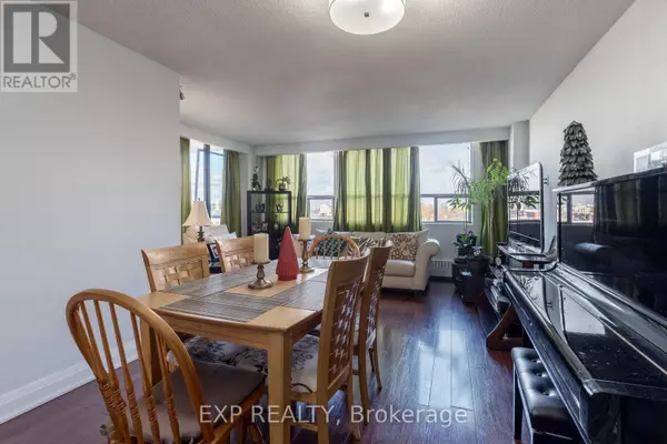 Toronto (victoria Village), ON M4A2S3,45 Sunrise AVE #714