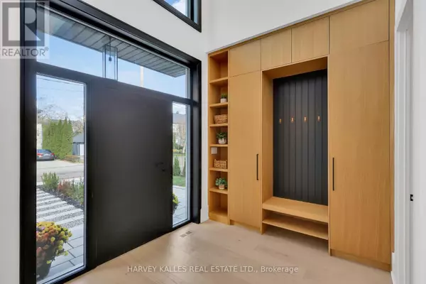 Toronto (lawrence Park South), ON M5N1P6,159 CORTLEIGH BOULEVARD