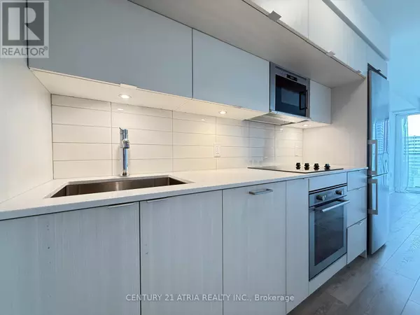 Toronto (north St. James Town), ON M4W0B2,575 Bloor ST East #1710