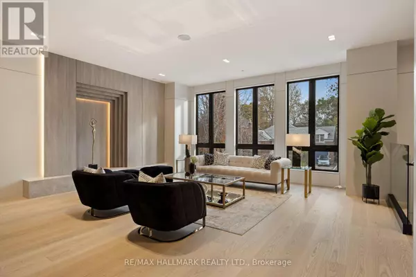 Toronto (bedford Park-nortown), ON M5M1K4,652 BEDFORD PARK AVENUE