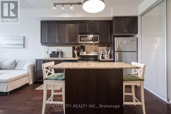 Toronto (bayview Village), ON M2K0A3,2885 Bayview AVE #525