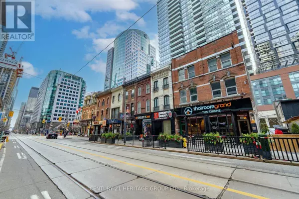Toronto (waterfront Communities), ON M5V0W7,327 King ST West #1306
