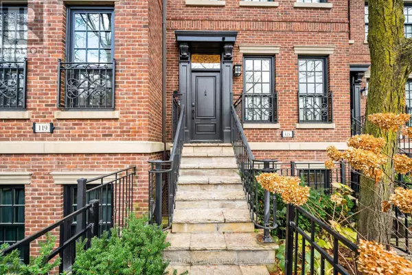 Toronto (annex), ON M5R1H8,121 DAVENPORT ROAD