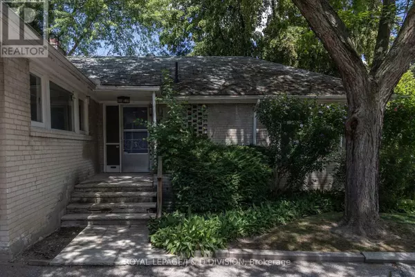 Toronto (bridle Path-sunnybrook-york Mills), ON M2P1P2,10 CAMPBELL CRESCENT