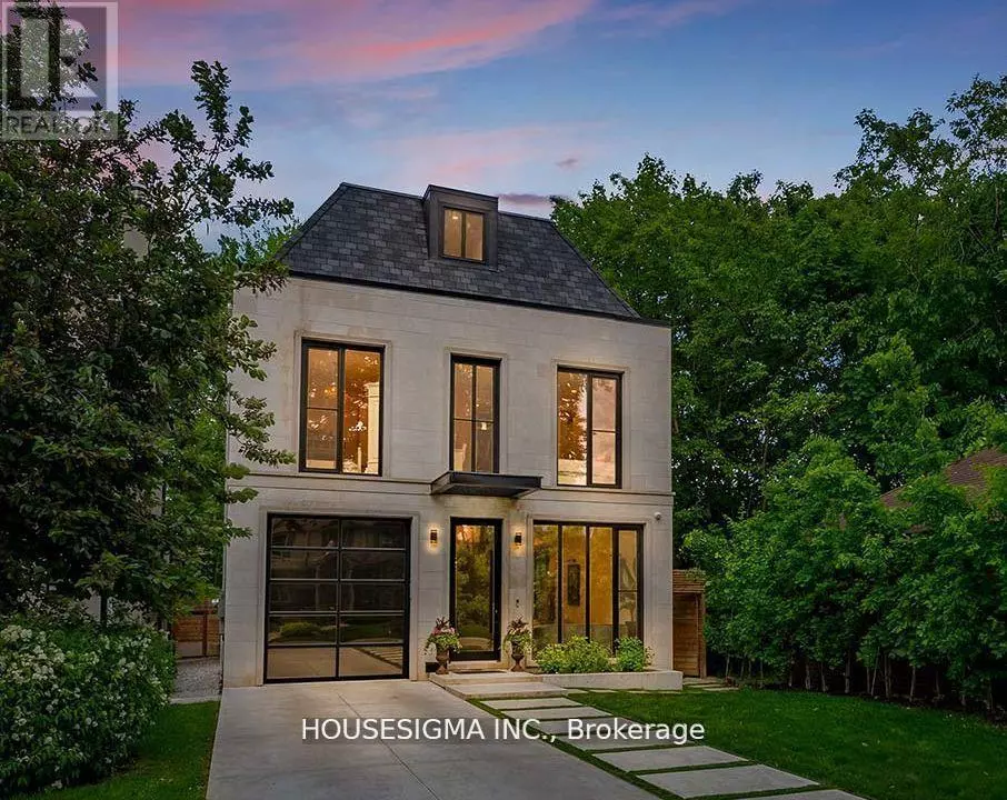 Toronto (bedford Park-nortown), ON M5M3E4,1 DE VERE GARDENS