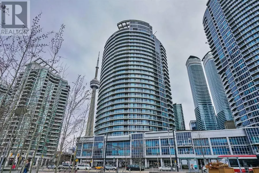 218 Queens Quay West #1707, Toronto (waterfront Communities), ON M5J2Y6