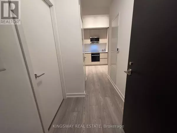 Toronto (mount Pleasant West), ON M4P1V7,110 Broadway AVE #614