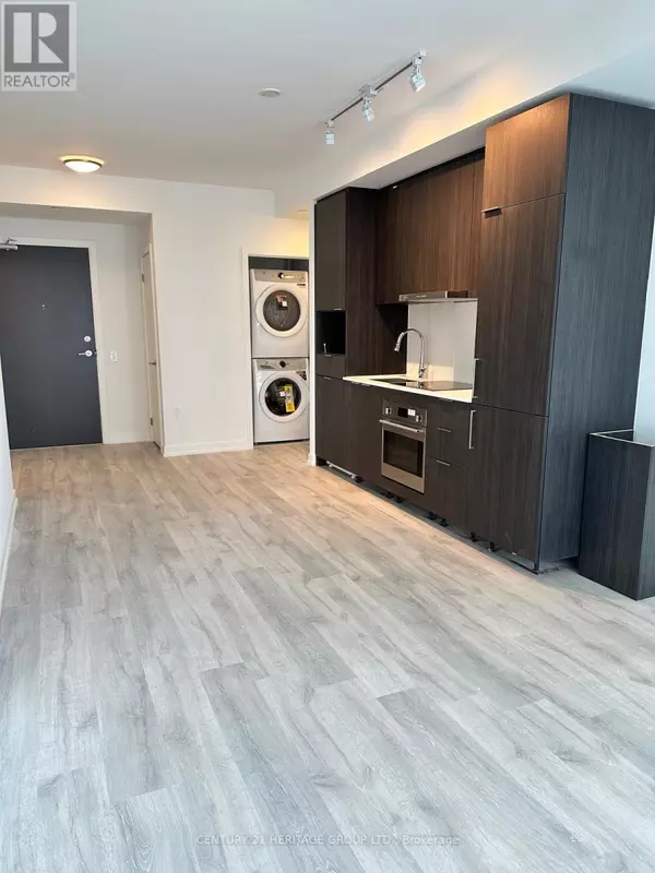 Toronto (newtonbrook East), ON M2M0C1,7 Golden Lion HTS #2706