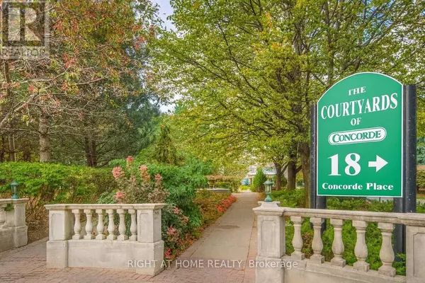 Toronto (banbury-don Mills), ON M3C3T9,18 Concorde PL #307