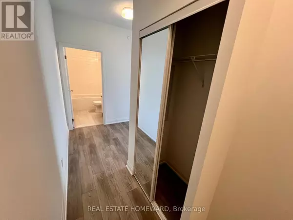 Toronto (mount Pleasant West), ON M4S0E2,20 Soudan AVE #2502