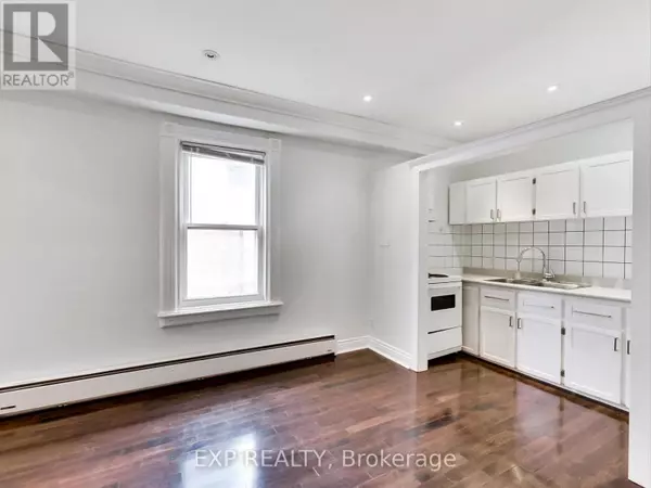 Toronto (regent Park), ON M5A3N9,38 River ST #Unit 3