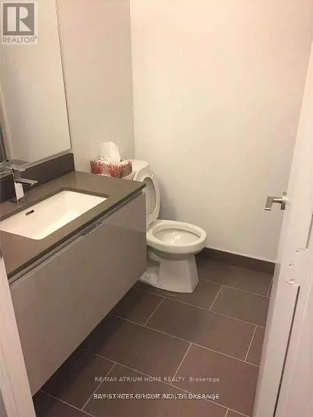 Toronto (annex), ON M5S1T8,200 Bloor ST West #1106