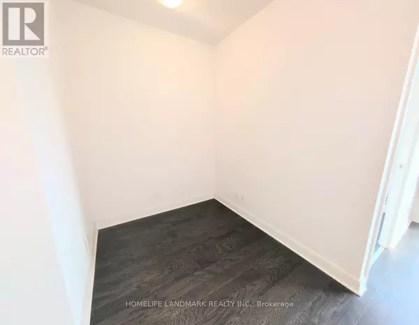 Toronto (rosedale-moore Park), ON M4W3Z4,825 Church ST #3306