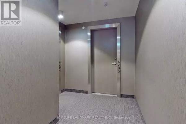 Toronto (waterfront Communities), ON M5J2T5,100 Harbour ST #4705