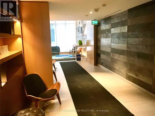 Toronto (moss Park), ON M5A0N6,120 PARLIAMENT ST #2006