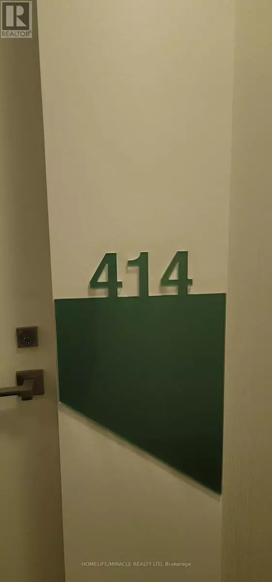 Toronto (waterfront Communities), ON M5V0K3,352 Front ST West #414