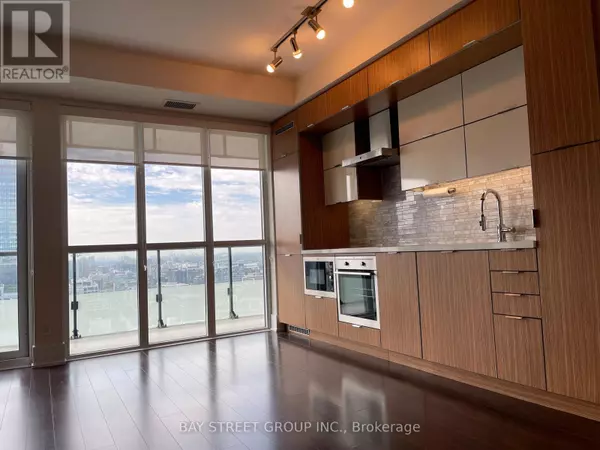 Toronto (waterfront Communities), ON M5V0E9,300 Front ST West #2803