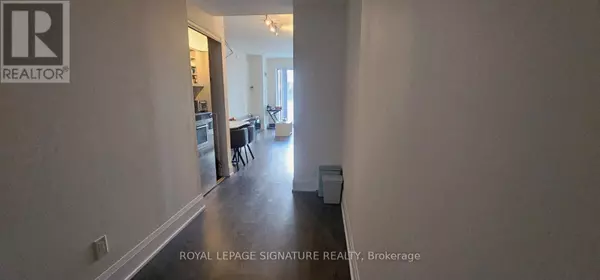 Toronto (mount Pleasant West), ON M4P0C5,101 Erskine AVE #2105