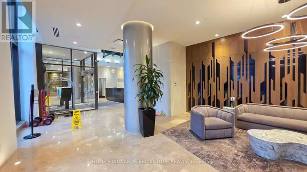 Toronto (willowdale East), ON M2N7A1,5 Northtown WAY #712