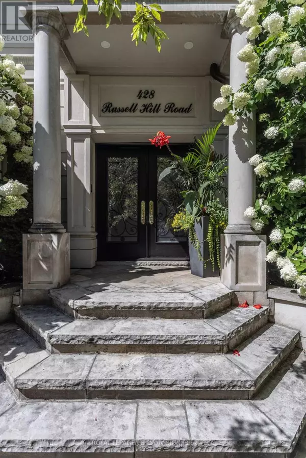 Toronto (forest Hill South), ON M5P2S3,428 RUSSELL HILL ROAD