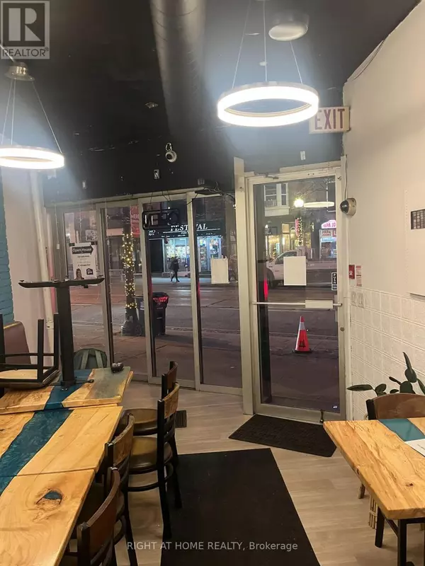 648 COLLEGE STREET, Toronto (palmerston-little Italy), ON M6G1B8