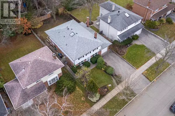 Toronto (st. Andrew-windfields), ON M2L2R6,43 DAVEAN DRIVE