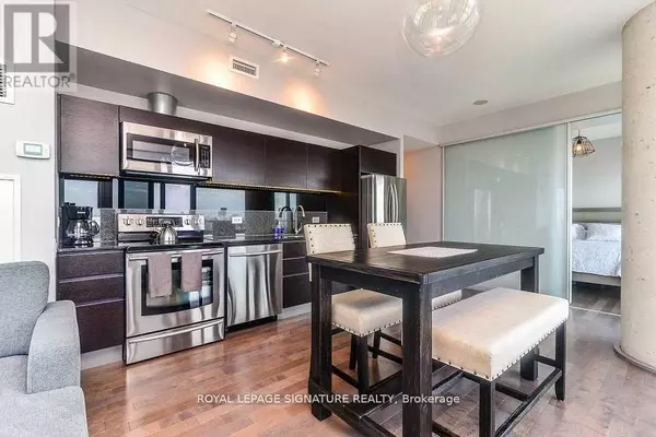 Toronto (waterfront Communities), ON M5A0E3,70 Distillery LN #3203