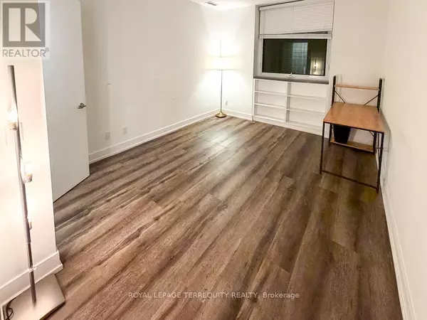 Toronto (bay Street Corridor), ON M4Y0E9,7 Grenville ST #616