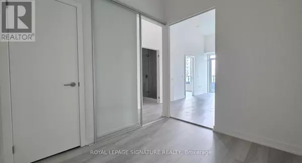 Toronto (mount Pleasant West), ON M4P0E9,120 Broadway AVE #405