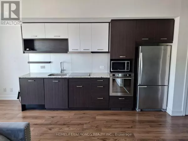 Toronto (humewood-cedarvale), ON M6C0A9,170 Chiltern Hill RD #507